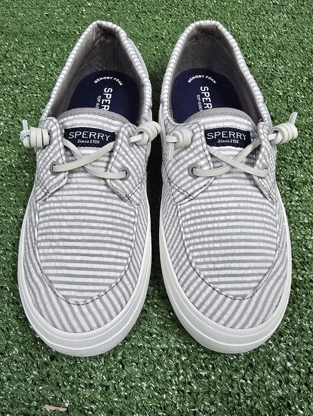 Sperry Crest Vibe Seerucker Grey White Spriped Womens Canvas Boat Shoes Size 8